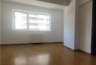 Apartament cu 2 camere decomandat în Energia - 4