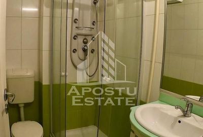 Garsonieră decomandată în Complex Studențesc