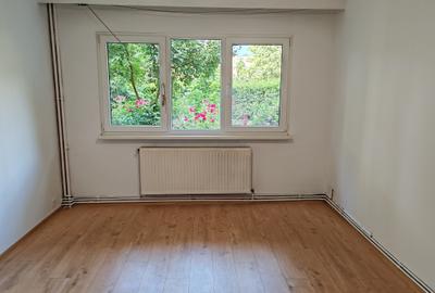 Apartament cu 2 camere semidecomandat în Gemenii - 1