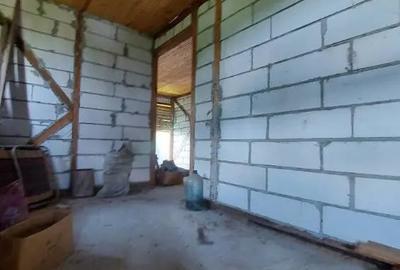 Casă cu 8 camere cu Teren 884 Mp în Central - 14