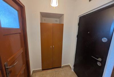 Apartament cu 2 camere semidecomandat în Romană
