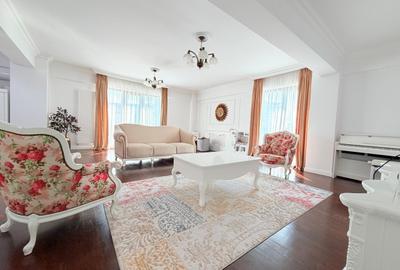 Apartament cu 4 camere decomandat în Domenii