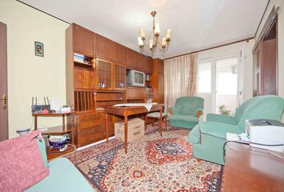 Apartament cu 3 camere semidecomandat în Tineretului - 1