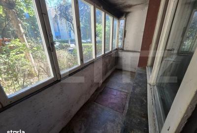 Apartament cu 3 camere decomandat în Tudor