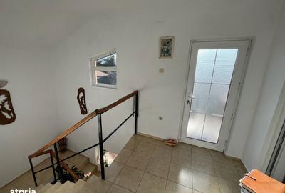 Casă cu 3 camere cu Canalizare în Valu lui Traian - 6
