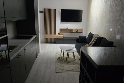 Apartament cu 2 camere decomandat în Exterior Vest