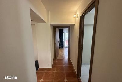Apartament cu 3 camere decomandat în Calea București - 2