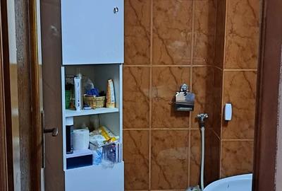 Apartament cu 3 camere decomandat în 1 Mai - 8