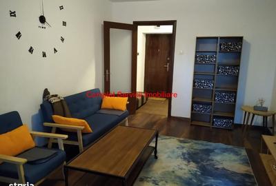 Apartament cu 3 camere în Drumul Taberei