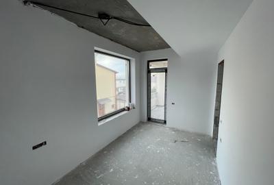 Duplex cu 4 camere cu Canalizare în Palazu Mare - 19