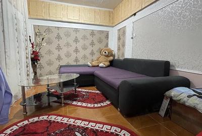 Casă cu 3 camere cu Teren 350 Mp în Central - 1