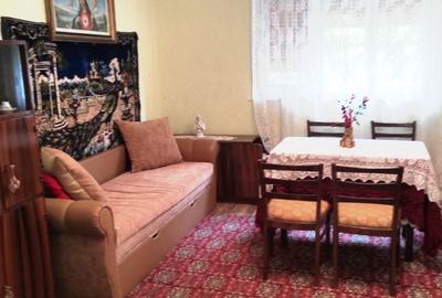 Casă cu 4 camere cu Teren 1200 Mp în Central - 2