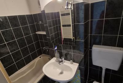 Apartament cu 2 camere decomandat în Central - 2