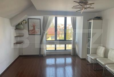 Spațiu comercial, de 190.39999389648 mp, în Central