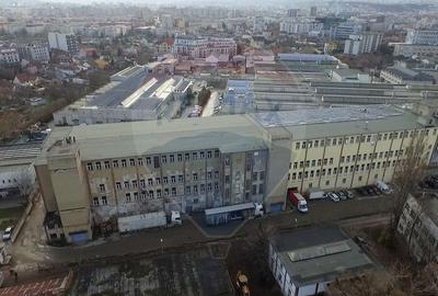 Spațiu industrial, de 11,077.849609375 mp, în Iris - 2