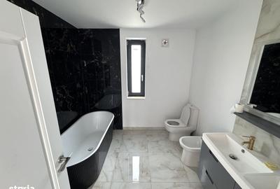 Casă cu 4 camere în Rediu