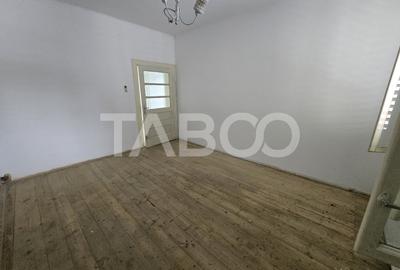 Duplex cu 5 camere cu Canalizare în Terezian - 21