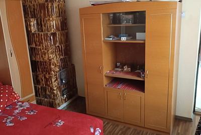 Casă cu 4 camere cu Teren 2000 Mp în Grădinile - 1