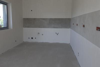 Casă cu 3 camere în Central