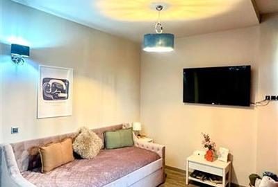 Apartament cu 2 camere decomandat, mobilat în Poiana Brașov - 4