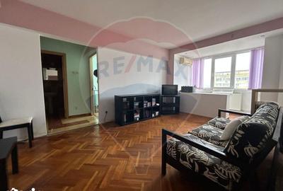 Apartament cu 2 camere, mobilat în Titan