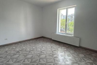 Apartament cu 2 camere în Lunca Cetățuii
