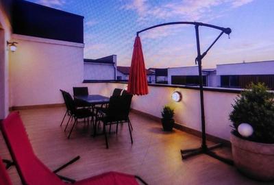Apartament cu 3 camere în Ștrand - 2