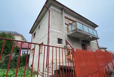 Spațiu comercial, de 150 mp, în Central