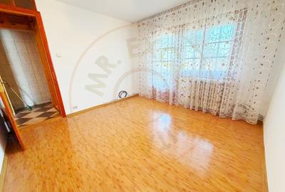 Apartament cu 3 camere decomandat în Curtea de Argeș - 4