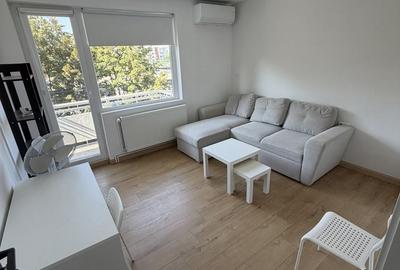 Apartament cu 2 camere decomandat în 7 Noiembrie