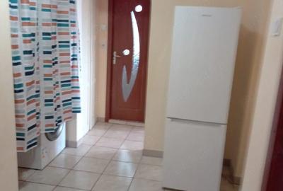 Apartament cu 2 camere decomandat în Sud