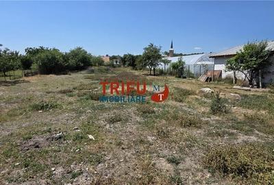 Casă cu 3 camere în Cricău