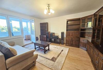 Apartament cu 2 camere decomandat, mobilat în 7 Noiembrie