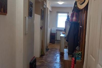 Casă cu 3 camere în Bughea de Sus - 8