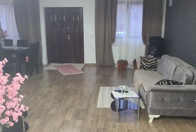 Casă cu 3 camere în Gostinari