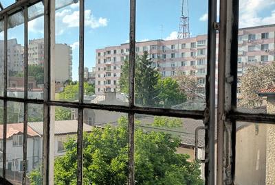 Apartament cu 2 camere decomandat în Ștefan cel Mare - 8