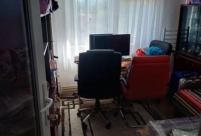 Apartament cu 2 camere decomandat în Hărmanului