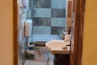 Casă cu 3 camere cu Teren 326 Mp în Central