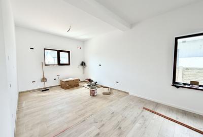 Duplex cu 5 camere cu Canalizare în Moșnița Nouă - 7