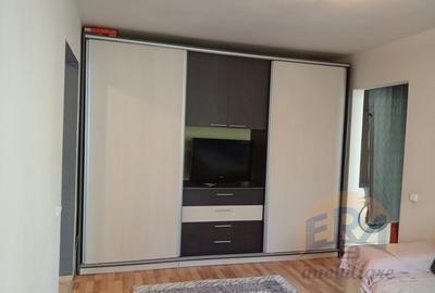 Apartament cu 2 camere semidecomandat, mobilat în Rogerius - 2