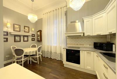 Apartament cu 3 camere semidecomandat, mobilat în Central - 16