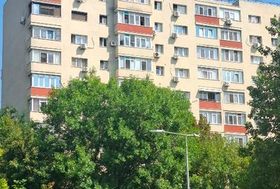 Apartament cu 2 camere decomandat în Brâncoveanu