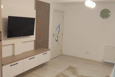 Apartament cu 2 camere decomandat în Central - 2