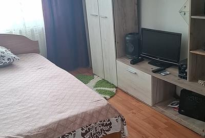 Garsonieră decomandată în Războieni - 6