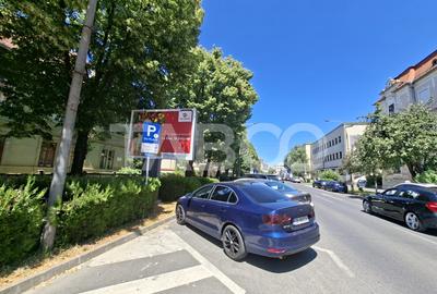 Apartament cu 3 camere semidecomandat, mobilat în Central - 14