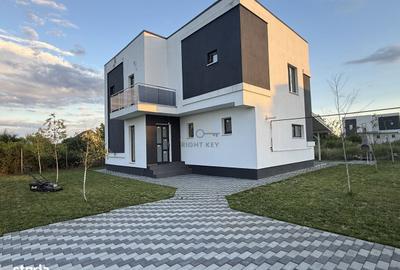 Casă cu 4 camere în Săbăreni - 13