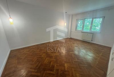 Apartament cu 4 camere decomandat în Crângași - 3