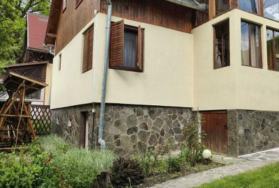 Casă cu 4 camere decomandat în Izvoare - 7