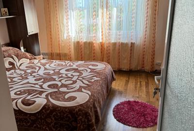 Apartament cu 3 camere decomandat în Bucov - 3