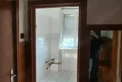 Apartament cu 2 camere semidecomandat în Calea Aradului